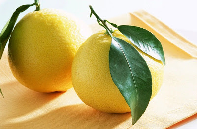 Pele saudável e bonita com limão